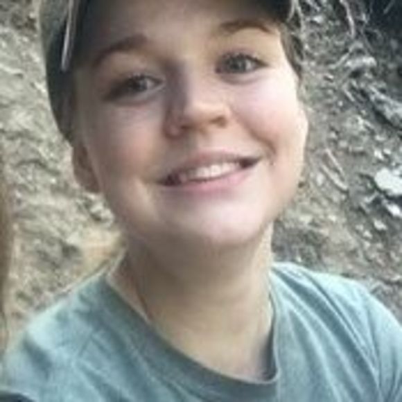 Meet your Posher, Whitney - Picture 1 of 1